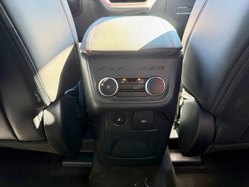 New 2026 Ford Explorer ST-Line AWD/4WD image 37