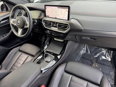Used 2025 BMW X4 xDrive30i w/ Premium Package AWD/4WD image 21