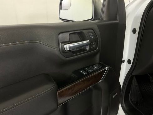 Used 2019 GMC Sierra 1500 SLT w/ SLT Premium Package image 29