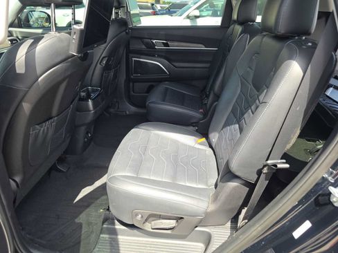 Used 2022 Kia Telluride SX w/ SX Prestige Package AWD/4WD image 7