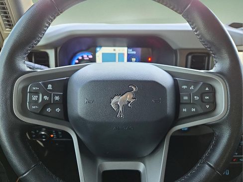 Certified 2023 Ford Bronco Badlands AWD/4WD image 24