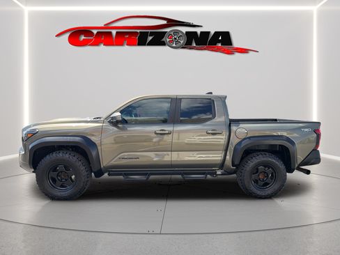 Used 2024 Toyota Tacoma TRD Sport w/ TRD Sport Premium Package RWD image 10