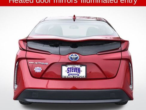 Used 2020 Toyota Prius Prime LE image 8