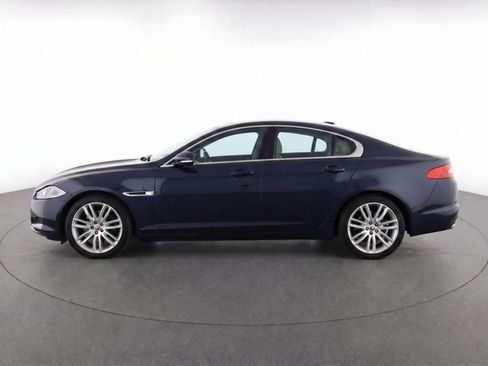 Used 2016 Jaguar XF Prestige RWD image 4