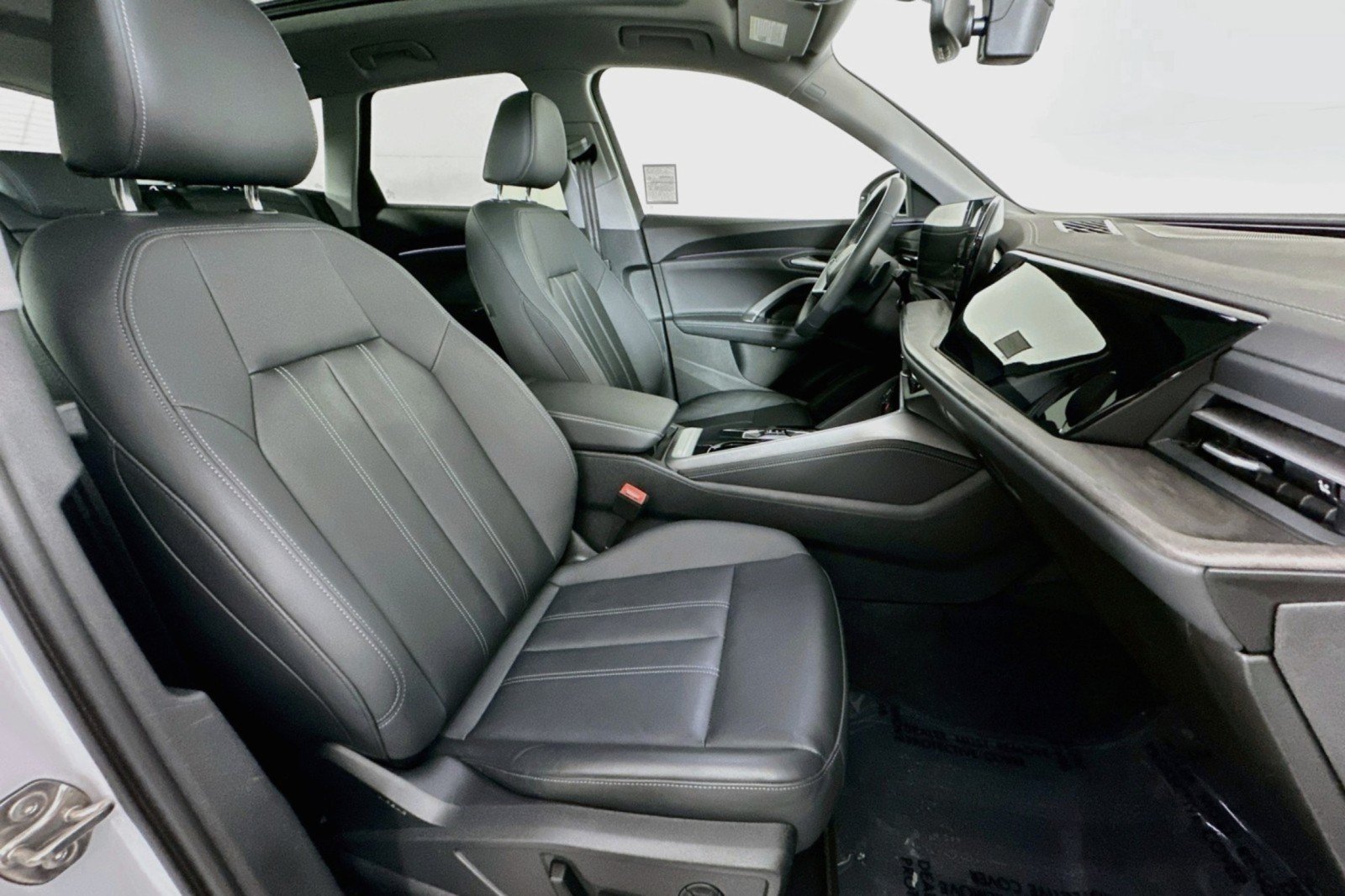 Used 2026 Audi Q5 Premium w/ Convenience Package AWD/4WD image 8