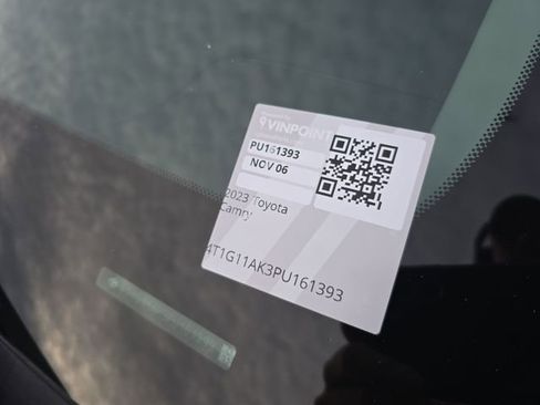 Used 2023 Toyota Camry SE image 29