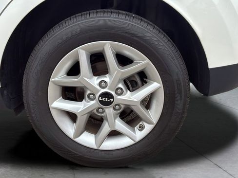 Used 2024 Kia Soul LX w/ Option Group 015 image 29