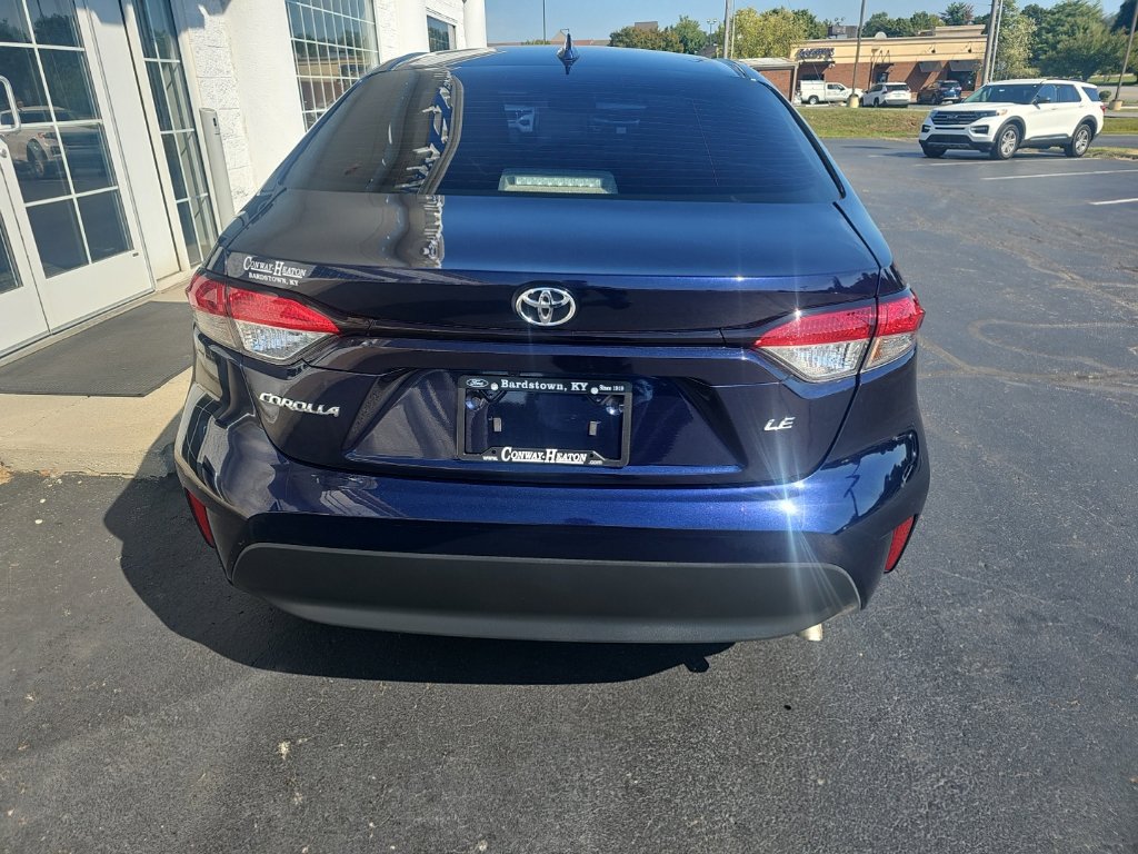 Used 2025 Toyota Corolla LE FWD image 5