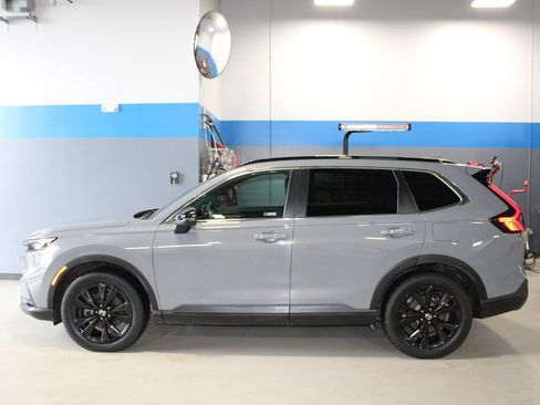 Used 2023 Honda CR-V Sport Touring image 10