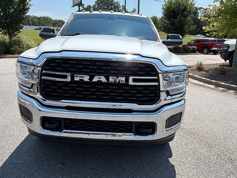 Used 2022 RAM 2500 Big Horn w/ Protection Group AWD/4WD image 3