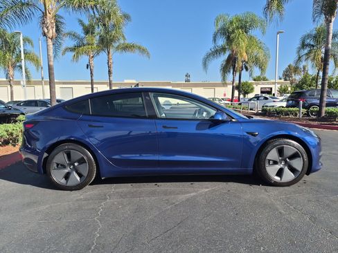 Used 2021 Tesla Model 3 Standard Range Plus RWD image 11