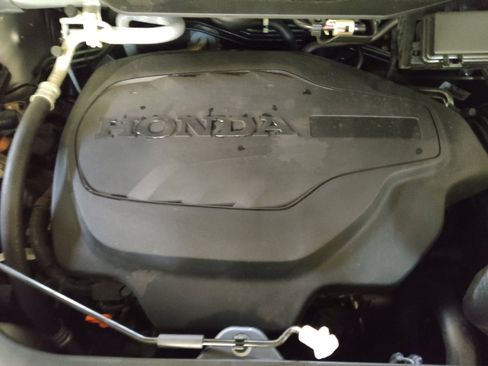 Used 2017 Honda Pilot EX image 30