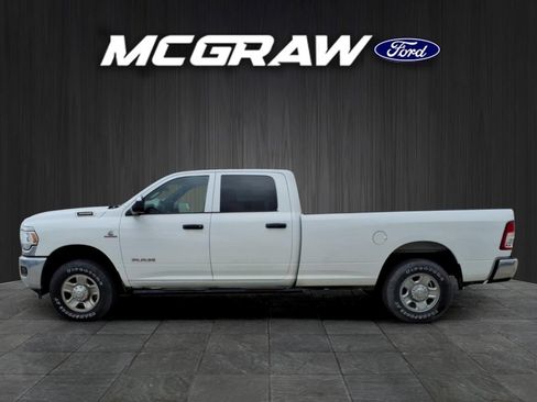 Used 2022 RAM 3500 Tradesman AWD/4WD image 10