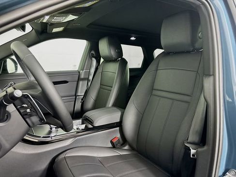 Used 2026 Land Rover Range Rover Evoque S image 22