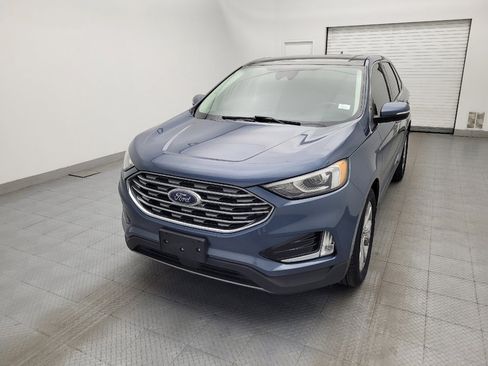 Used 2019 Ford Edge Titanium w/ Cold Weather Package AWD/4WD image 15