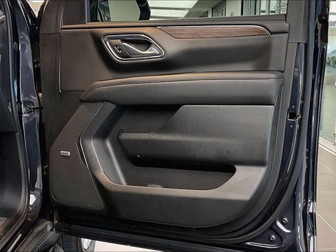 Used 2022 Chevrolet Tahoe High Country image 22