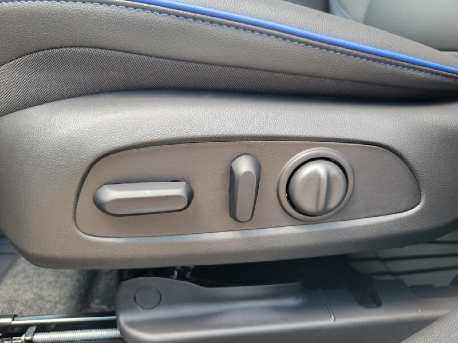 New 2026 Buick Envista Sport Touring w/ Convenience I Package FWD image 12