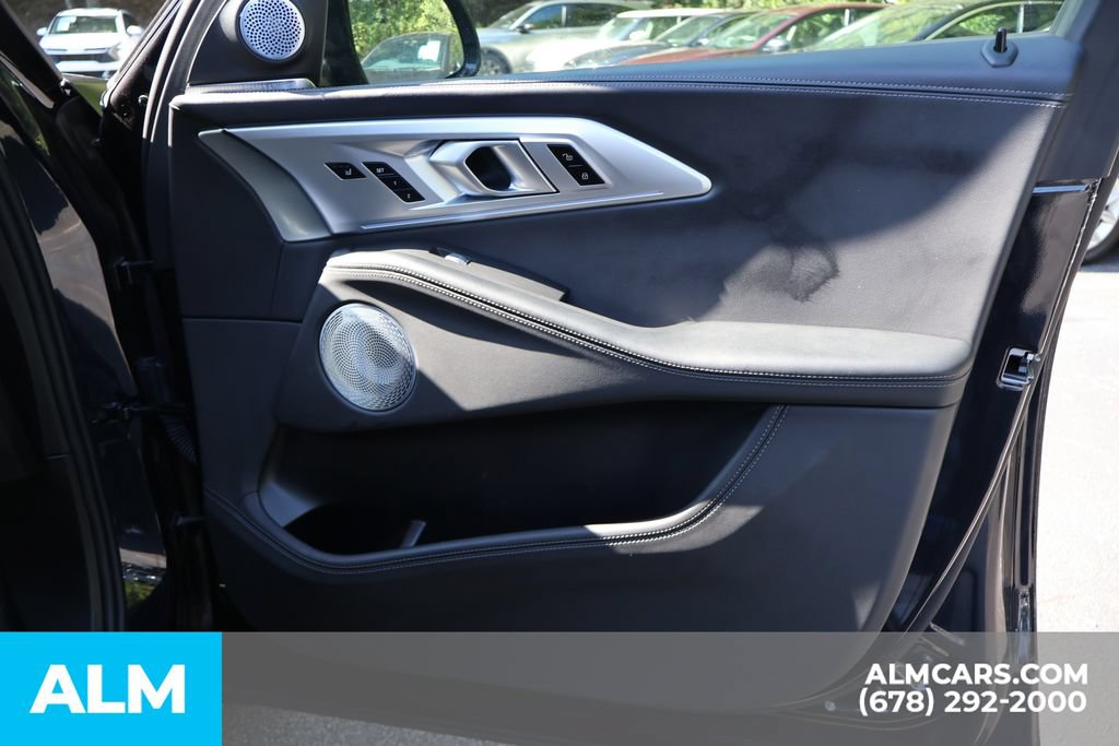 Used 2025 BMW XM AWD/4WD image 32