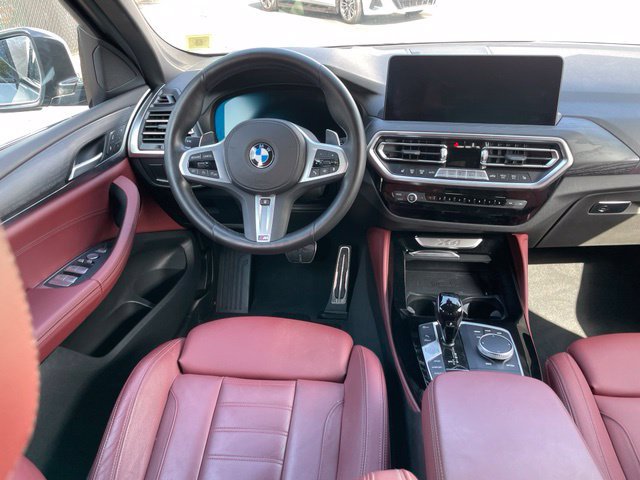 Used 2024 BMW X4 xDrive30i w/ Premium Package AWD/4WD image 9