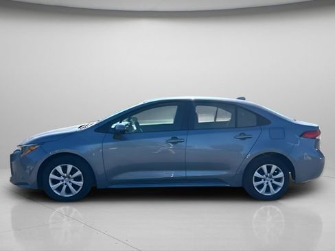 Used 2026 Toyota Corolla LE w/ Carpet Mat Package (TMS) FWD image 8
