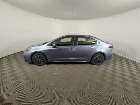 Used 2020 Toyota Corolla SE FWD image 4