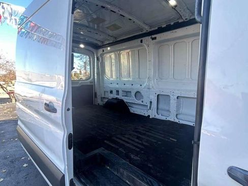 Used 2019 Ford Transit 250 148 Medium Roof image 20