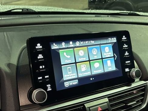 Used 2019 Honda Accord Sport image 16