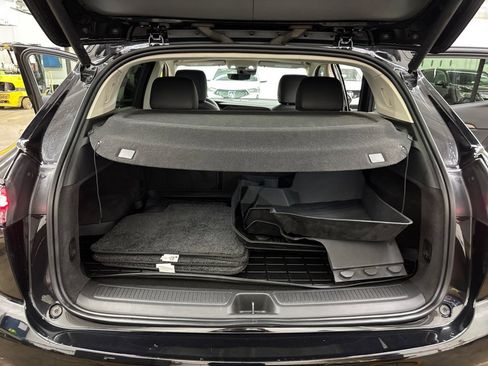 Used 2022 Buick Envision Avenir w/ Technology Package II FWD image 16