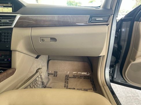 Used 2012 Mercedes-Benz E 350 Sedan image 25