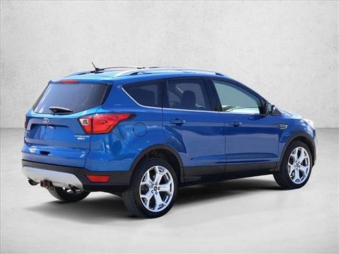 Used 2019 Ford Escape Titanium AWD/4WD image 5