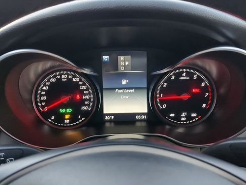 Used 2017 Mercedes-Benz GLC 300 w/ Premium 1 Package image 28