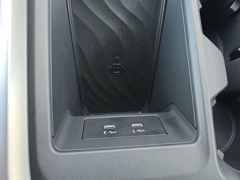 New 2026 Nissan Armada SL w/ Captain's Chari Seat Package image 6