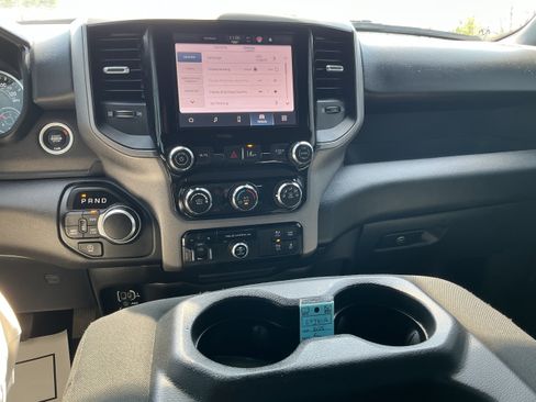 Used 2025 RAM 1500 Tradesman AWD/4WD image 11