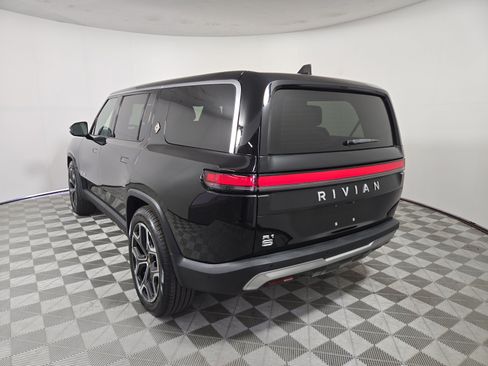 Used 2024 Rivian R1S Adventure AWD/4WD image 3