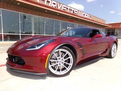 Used 2017 Chevrolet Corvette Grand Sport RWD image 1