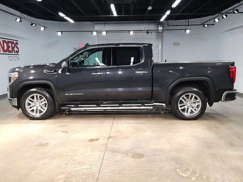 Used 2020 GMC Sierra 1500 SLT w/ SLT Premium Plus Package AWD/4WD image 4