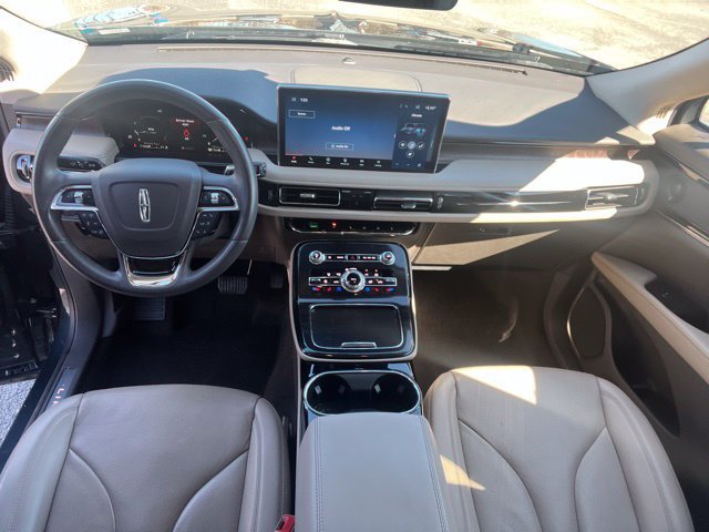 Used 2022 Lincoln Nautilus Reserve w/ Equipment Group 201A AWD/4WD image 8