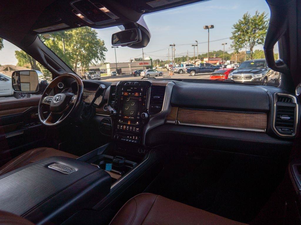 Used 2019 RAM 2500 Limited AWD/4WD image 19
