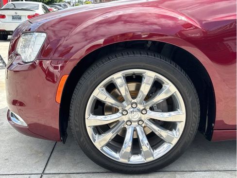 Used 2017 Chrysler 300 C w/ Safetytec Plus Group RWD image 43
