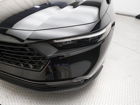 Used 2023 Honda Accord EX image 21