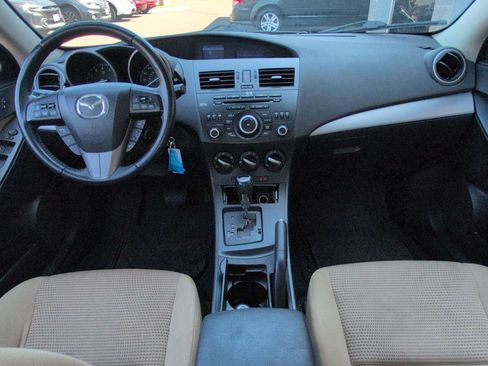 Used 2012 MAZDA MAZDA3 i Touring FWD image 15