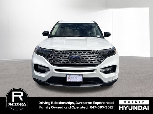 Used 2021 Ford Explorer Limited w/ Equipment Group 301A AWD/4WD image 3