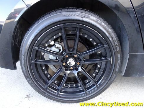 Used 2020 Toyota Corolla SE FWD image 28