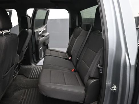 Used 2024 Chevrolet Silverado 1500 LT AWD/4WD image 10
