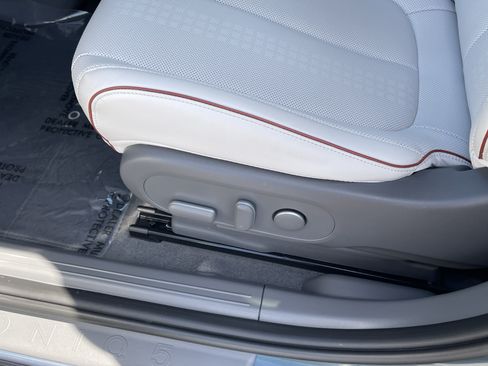 Certified 2023 Hyundai Ioniq 5 SEL AWD/4WD image 18