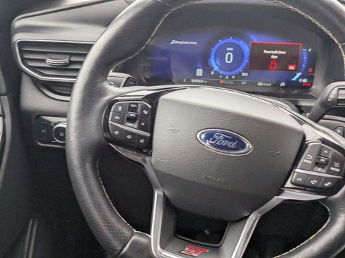 Used 2022 Ford Explorer ST w/ Equipment Group 401A image 21