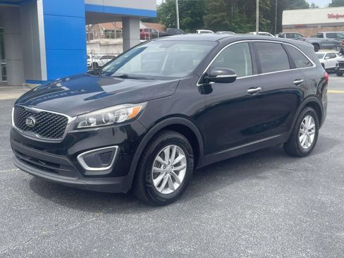 Used 2017 Kia Sorento L FWD image 7
