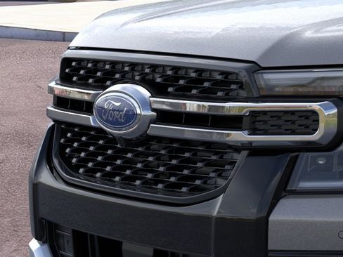 New 2026 Ford Ranger Lariat w/ FX4 Off-Road Package AWD/4WD image 18