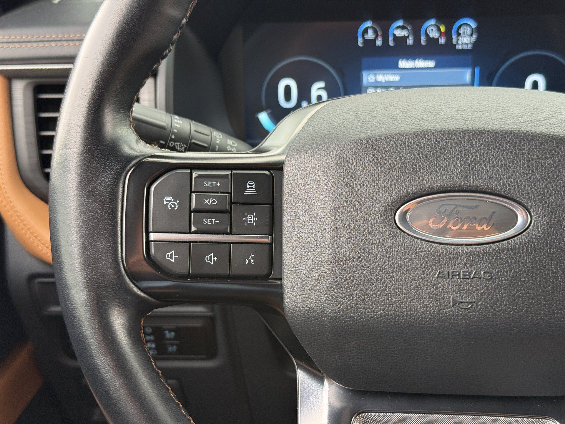 Used 2023 Ford Expedition Platinum AWD/4WD image 24