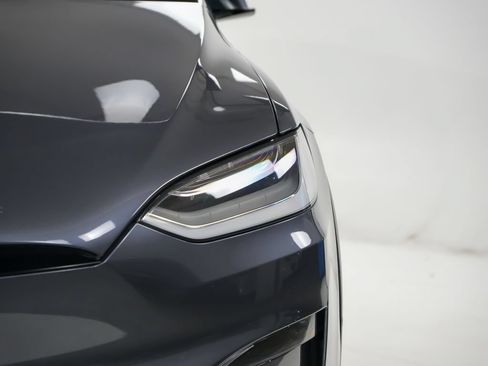 Used 2022 Tesla Model X Plaid AWD/4WD image 7